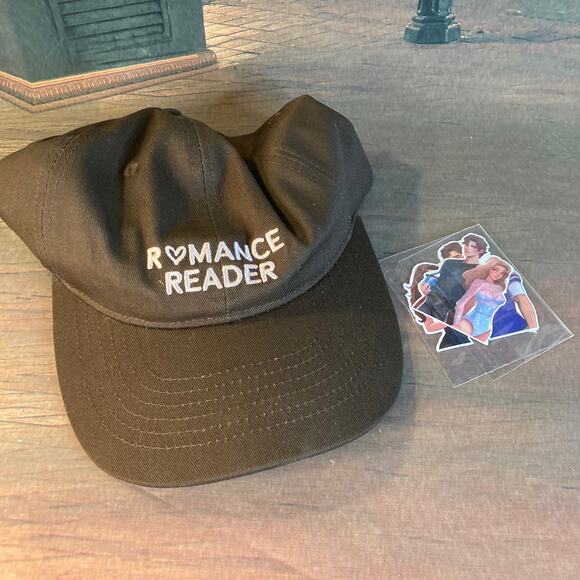 22 Eternal Embers Book Box Burnout/Playbook by Rebecca Jenshak SEALED w/Extras - Picture 4 of 4